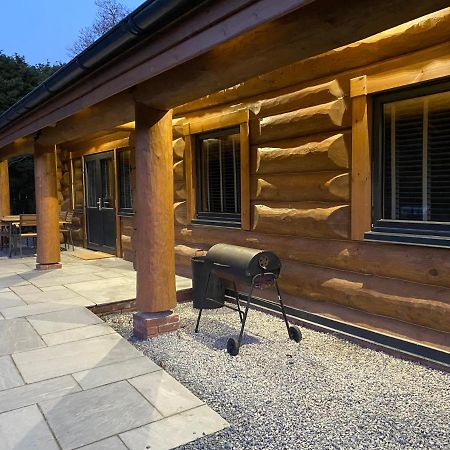 Ewes Water Log Cabins Langholm Екстер'єр фото