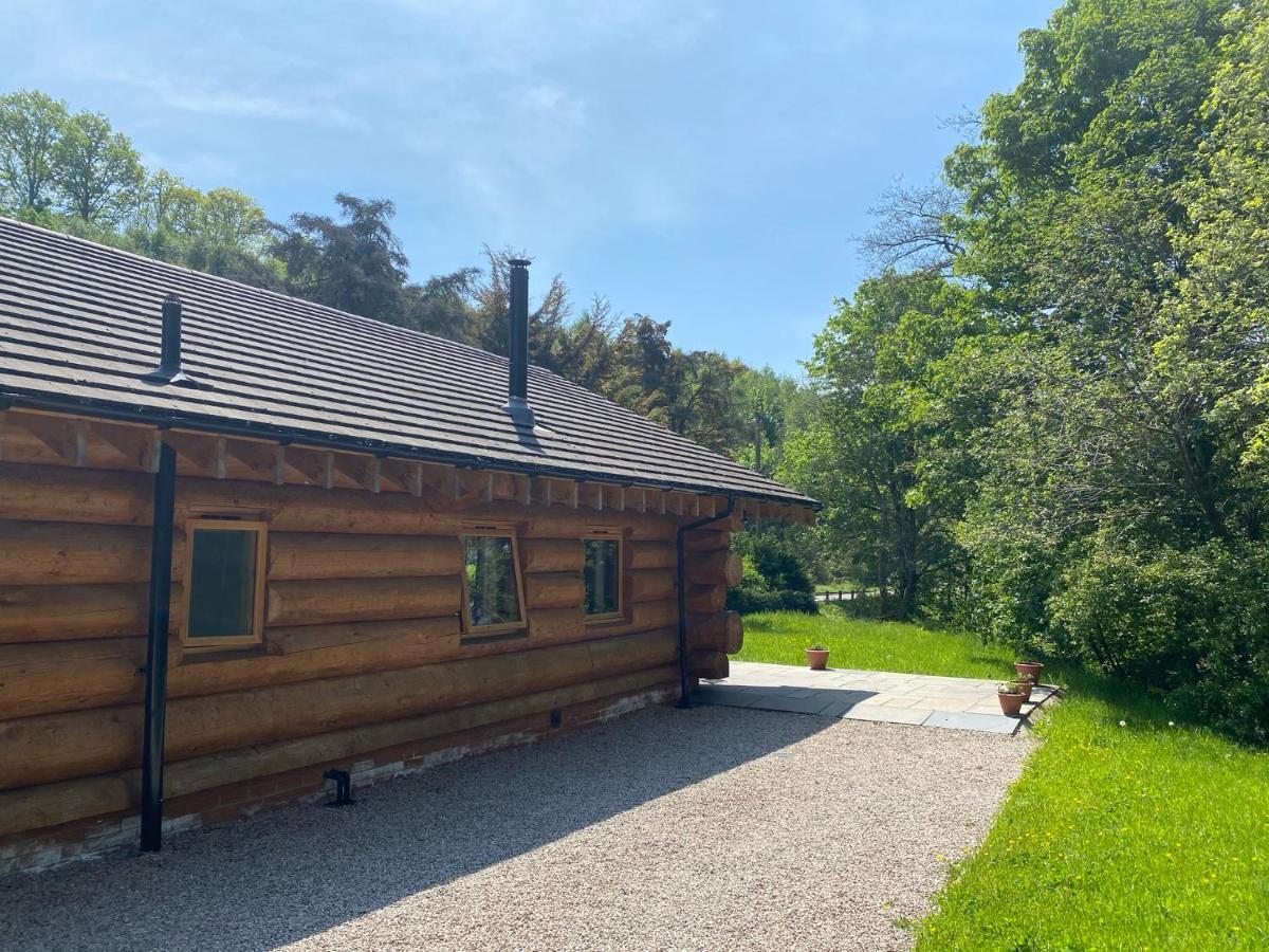 Ewes Water Log Cabins Langholm Екстер'єр фото