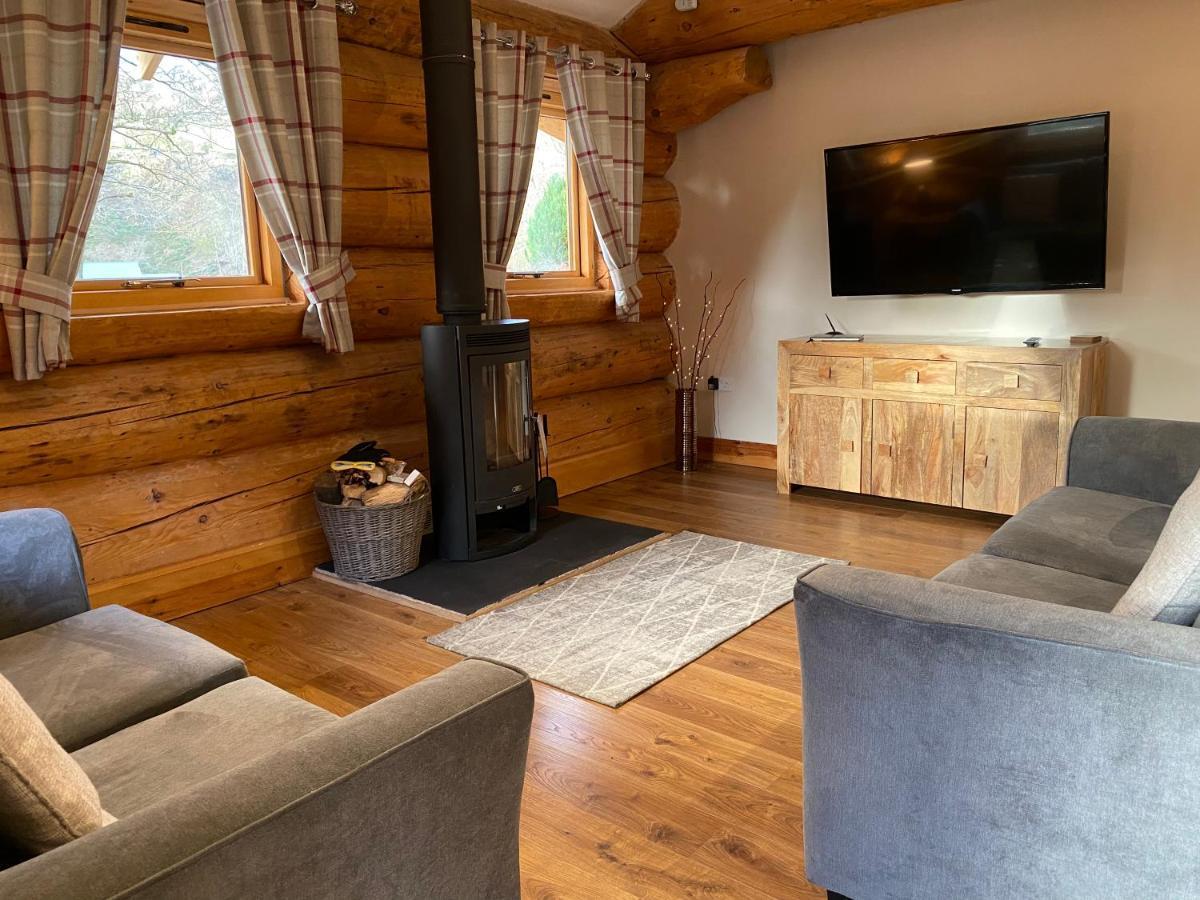 Ewes Water Log Cabins Langholm Екстер'єр фото